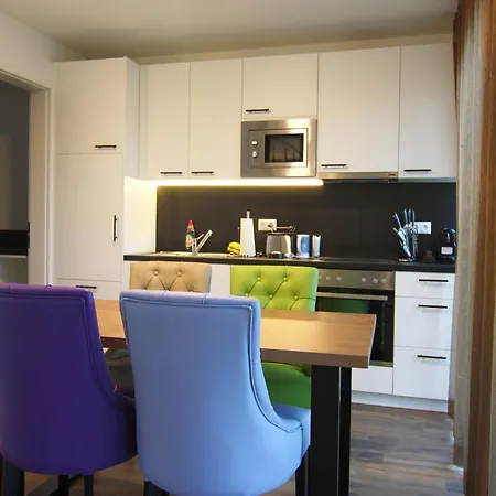 Chalet, Dom wakacyjny